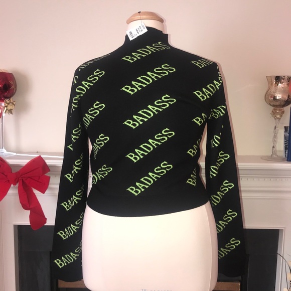 Plus Size Long Sleeve Graphic Print Sweater - Picture 2 of 4